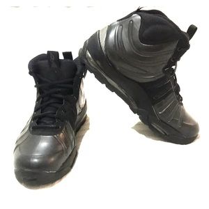 MEN'S NIKE AIR BAKIN' POSITE SNEAKER (Sz 8.5)